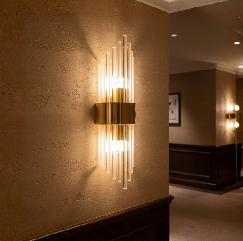 Elegant Crystal Wall Sconce - Adjustable LED Wall Lights for Modern Spaces