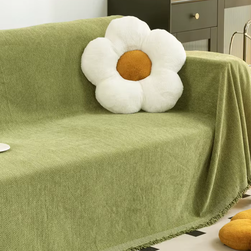Chic Living - Modern Pet-Friendly Couch Cover with Water-Resistant Finish