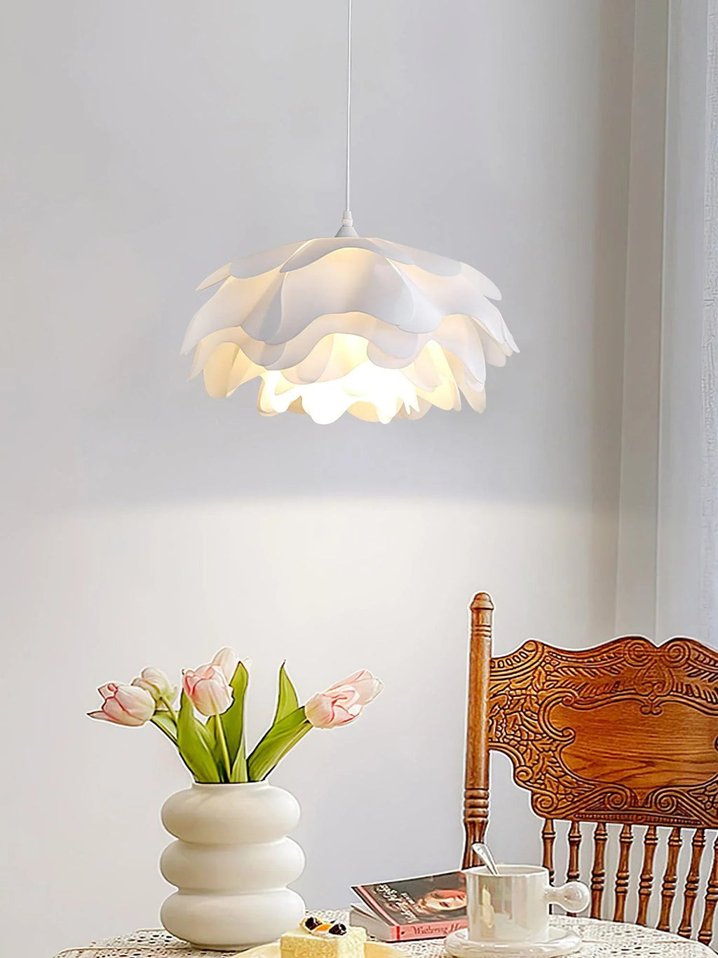 Flower Shaped White Pendant Lamp